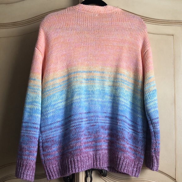 Cardigan used only once - Picture 3 of 5